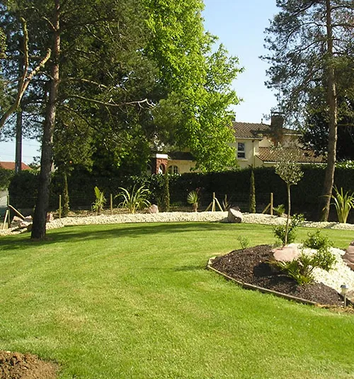 Jardin entretenu par l'artisan Jardin du coin
